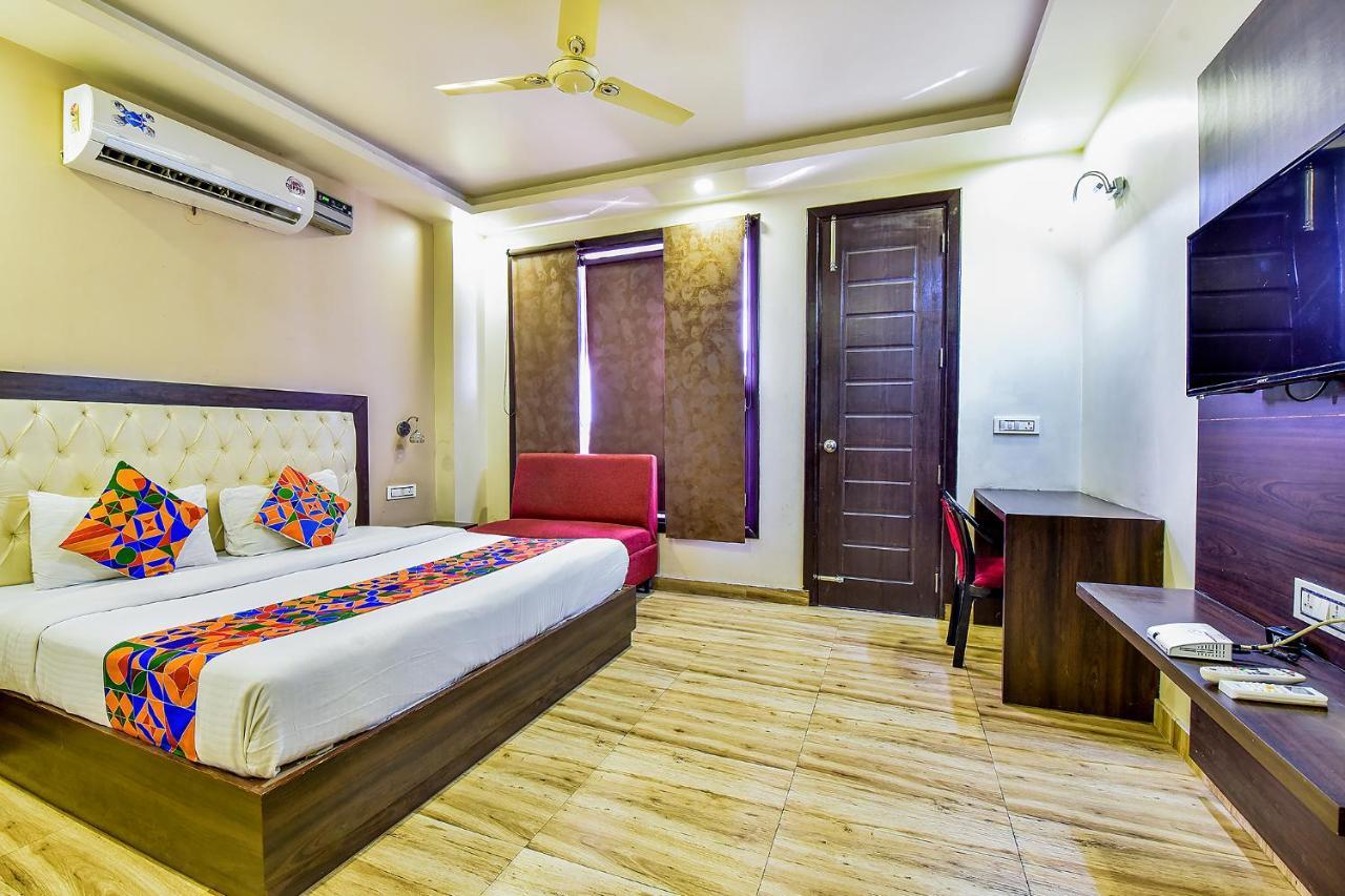 Fabhotel Surya Residency Dehradún Kültér fotó
