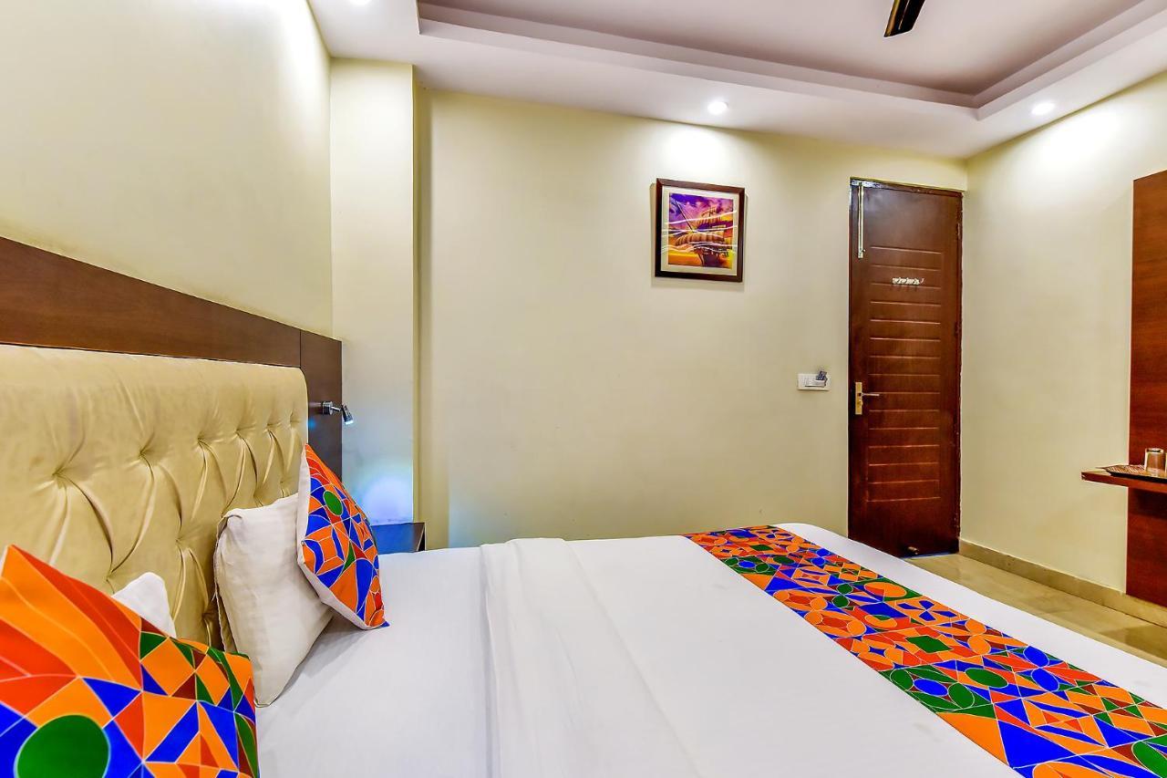 Fabhotel Surya Residency Dehradún Kültér fotó