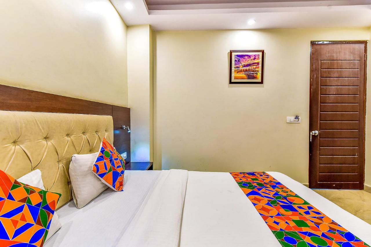 Fabhotel Surya Residency Dehradún Kültér fotó