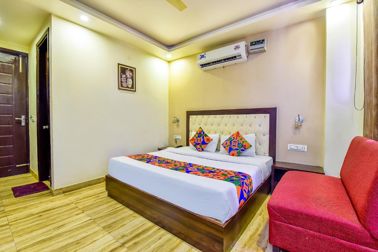 Fabhotel Surya Residency Dehradún Kültér fotó