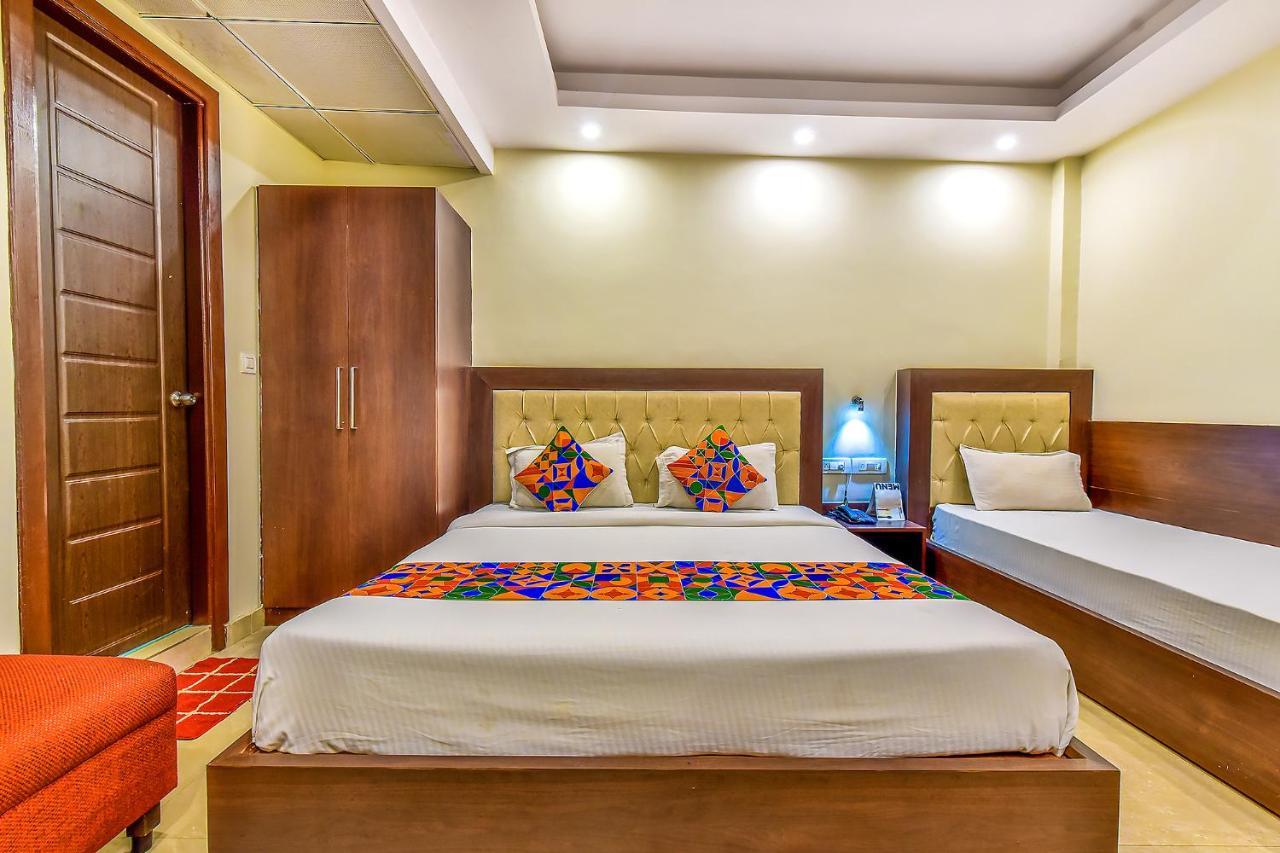 Fabhotel Surya Residency Dehradún Kültér fotó